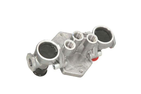 Brake Valve - Daf,Renault - 0243105700, 3779026570, 201326 - Mi Nr: 344.067460