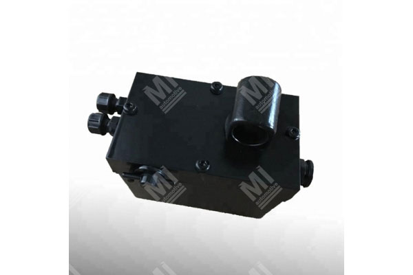 Cabin Tilting Pump - Renault  - 5010316438