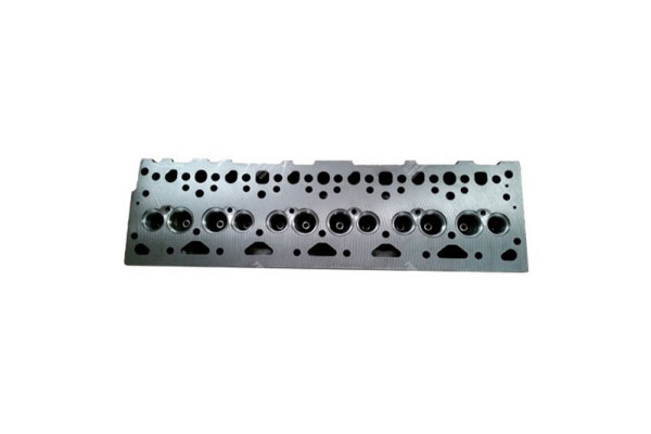 Cylinder Head - Mercedes 2521,2524,2517 - 3660106820 - Mi Nr: 347.056710