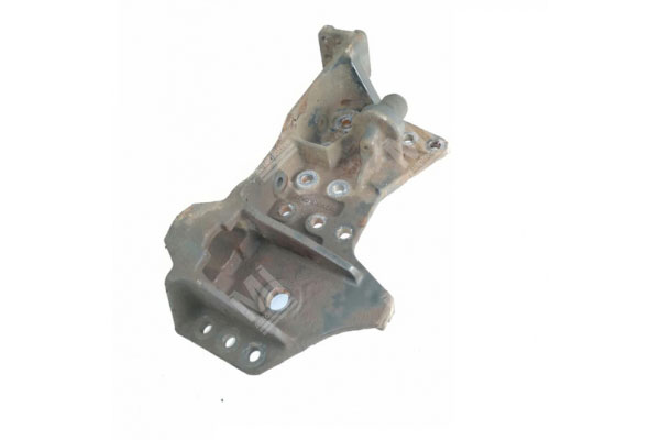 Front Wrecker Iron Left - Volvo FH 16 - 20428256