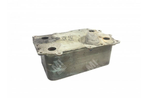 Oil Cooler - Daf Cf,Xf - 2184273, 1857500, 2146959, 8MO376901521 - Mi Nr: 361.066621