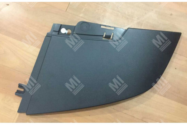 Upper Grille Corner Cover
 - Volvo Fm - 82430056