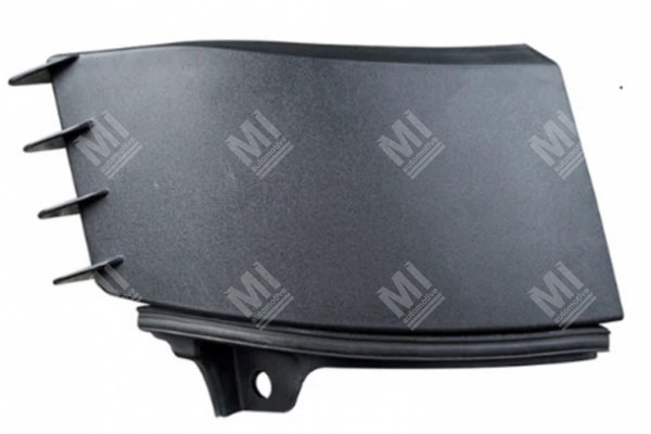 Upper Panel Cover  
Rh - Volvo  - 82835601